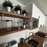 Hoznayo - Monabri Apartment