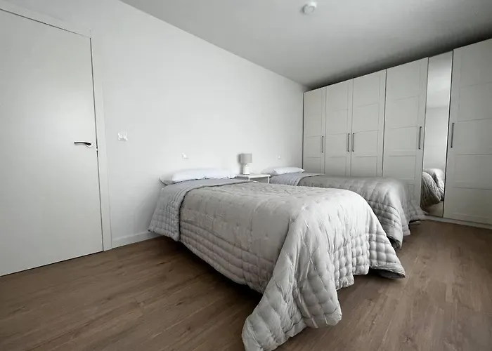 Hoznayo - Monabri Apartment