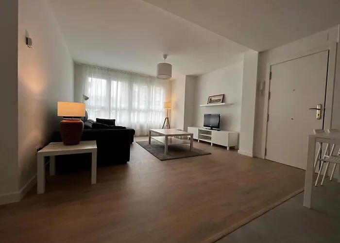 Hoznayo - Monabri Apartment *