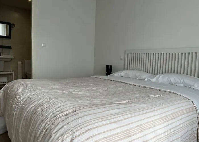 Hoznayo - Monabri Apartment *